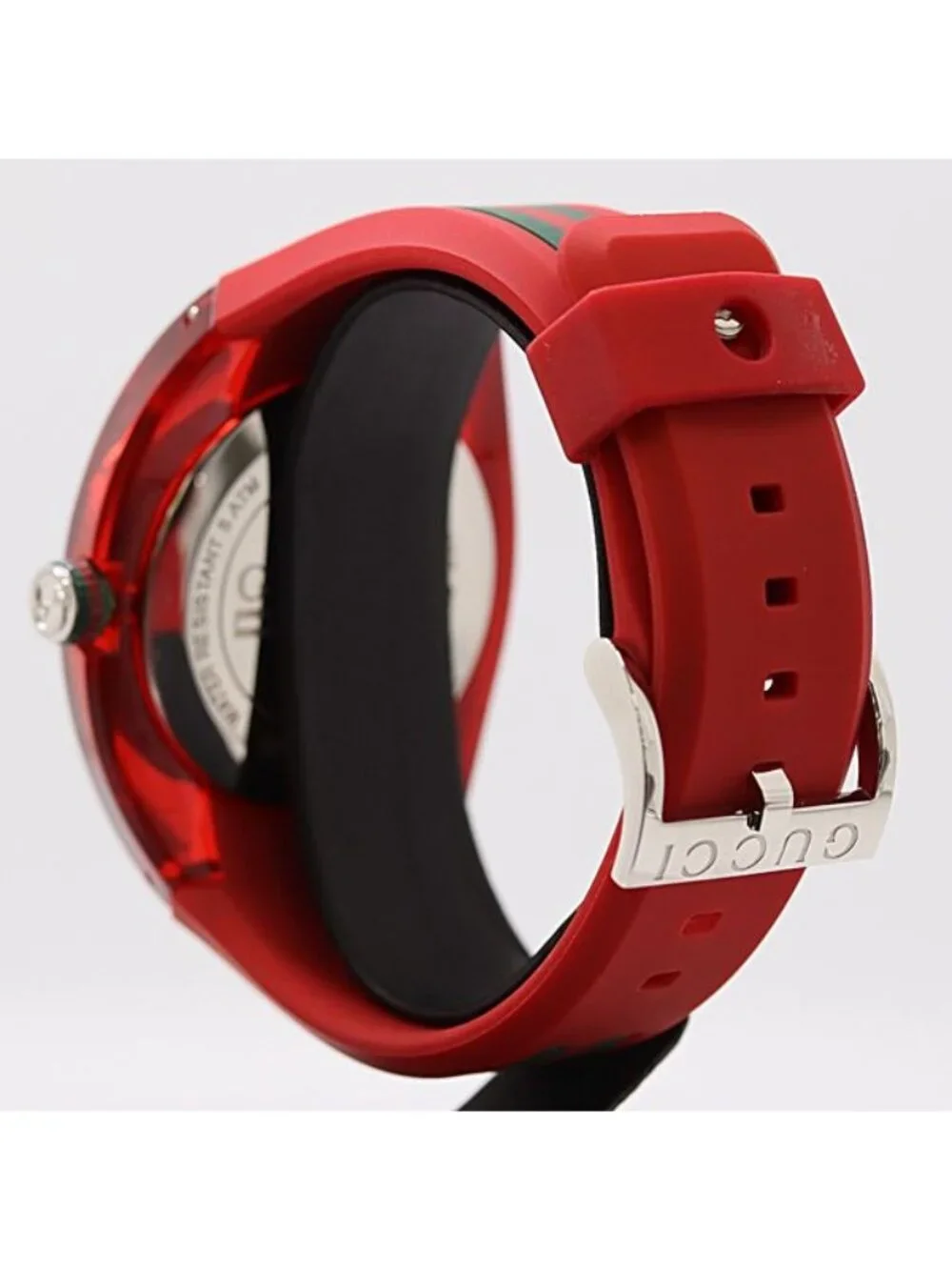 Gucci Sync 137.1 Date Quartz Red Dial Watch